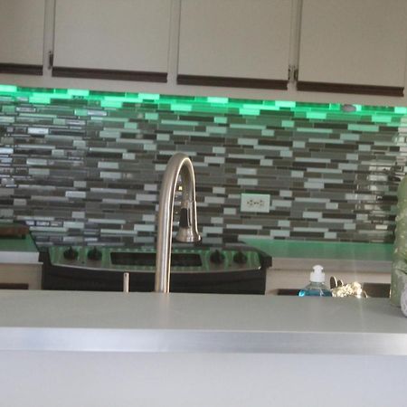 The Vue At Dos Marina Apartment Fajardo Ngoại thất bức ảnh