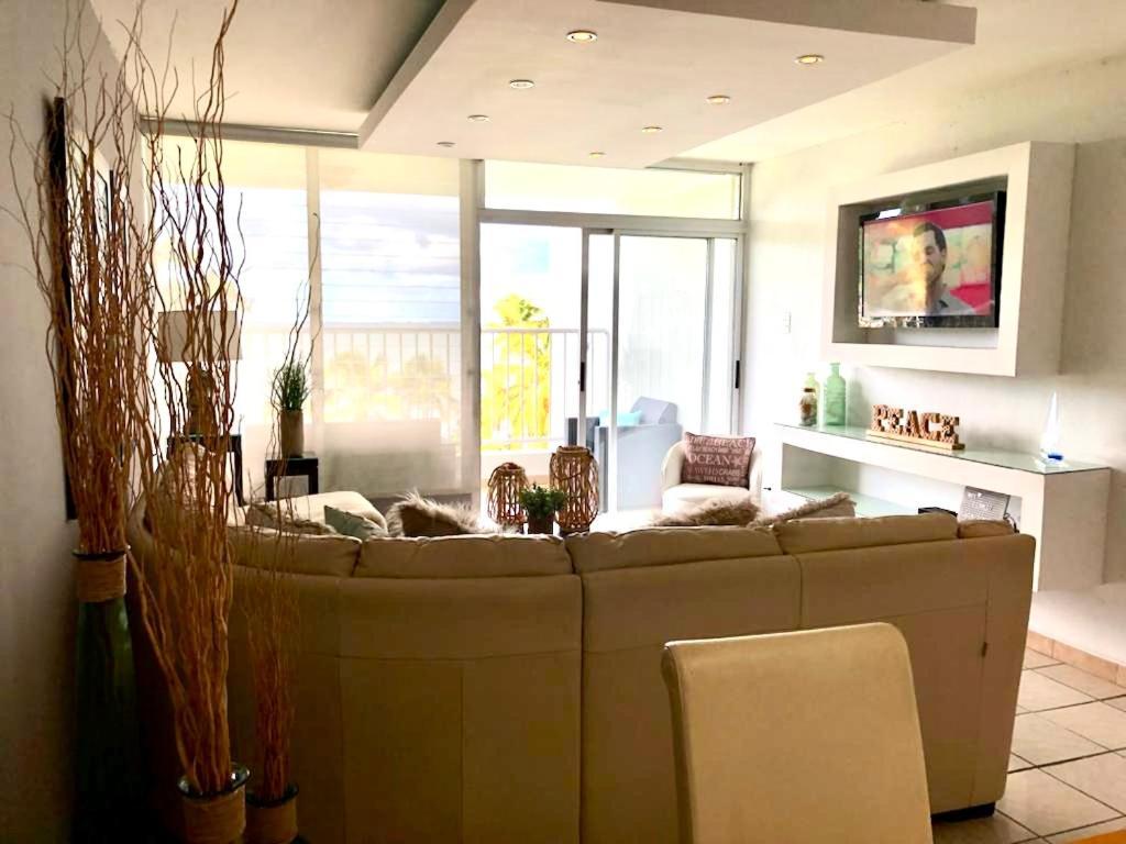 The Vue At Dos Marina Apartment Fajardo Ngoại thất bức ảnh
