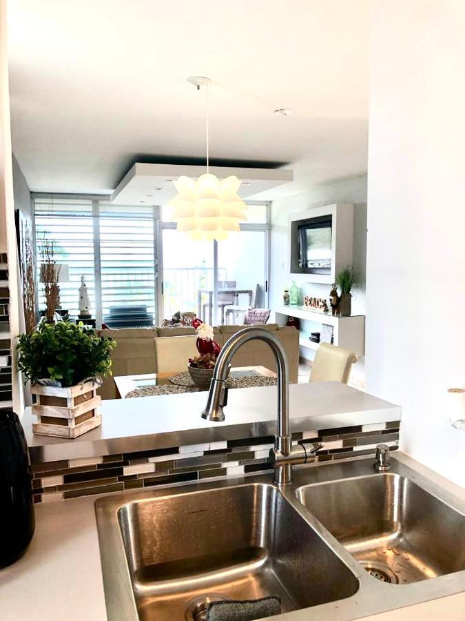 The Vue At Dos Marina Apartment Fajardo Ngoại thất bức ảnh